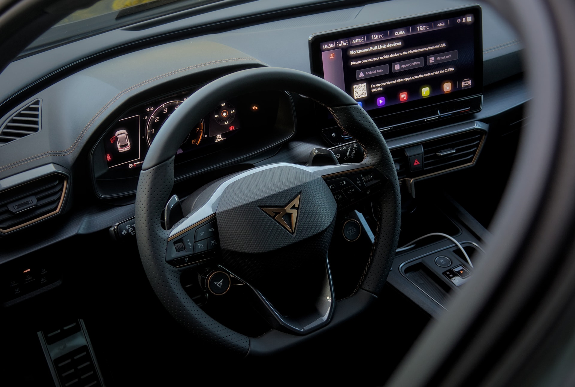 Cupra Formentor VZ interior