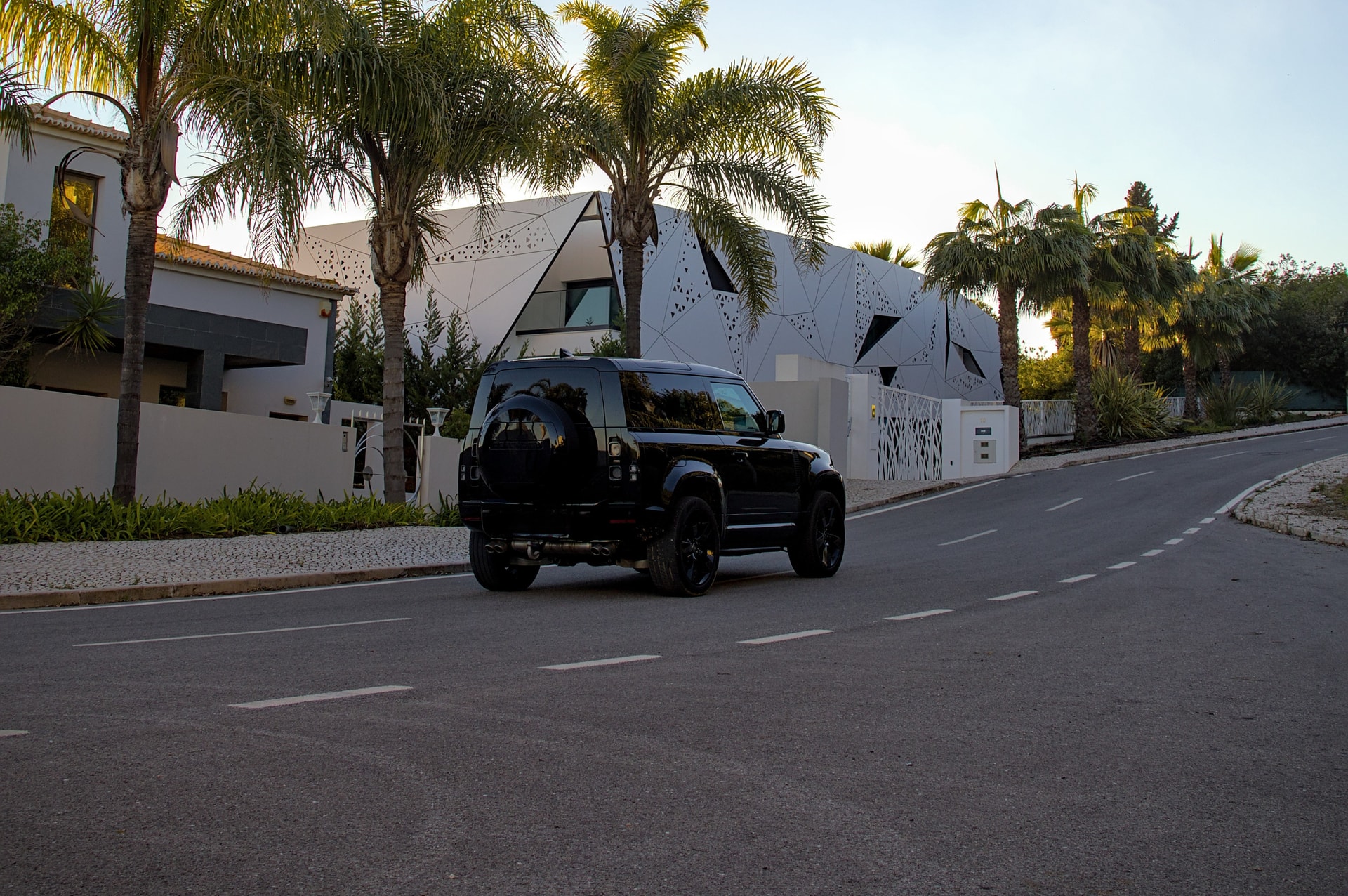 Land Rover Defender 90 overview