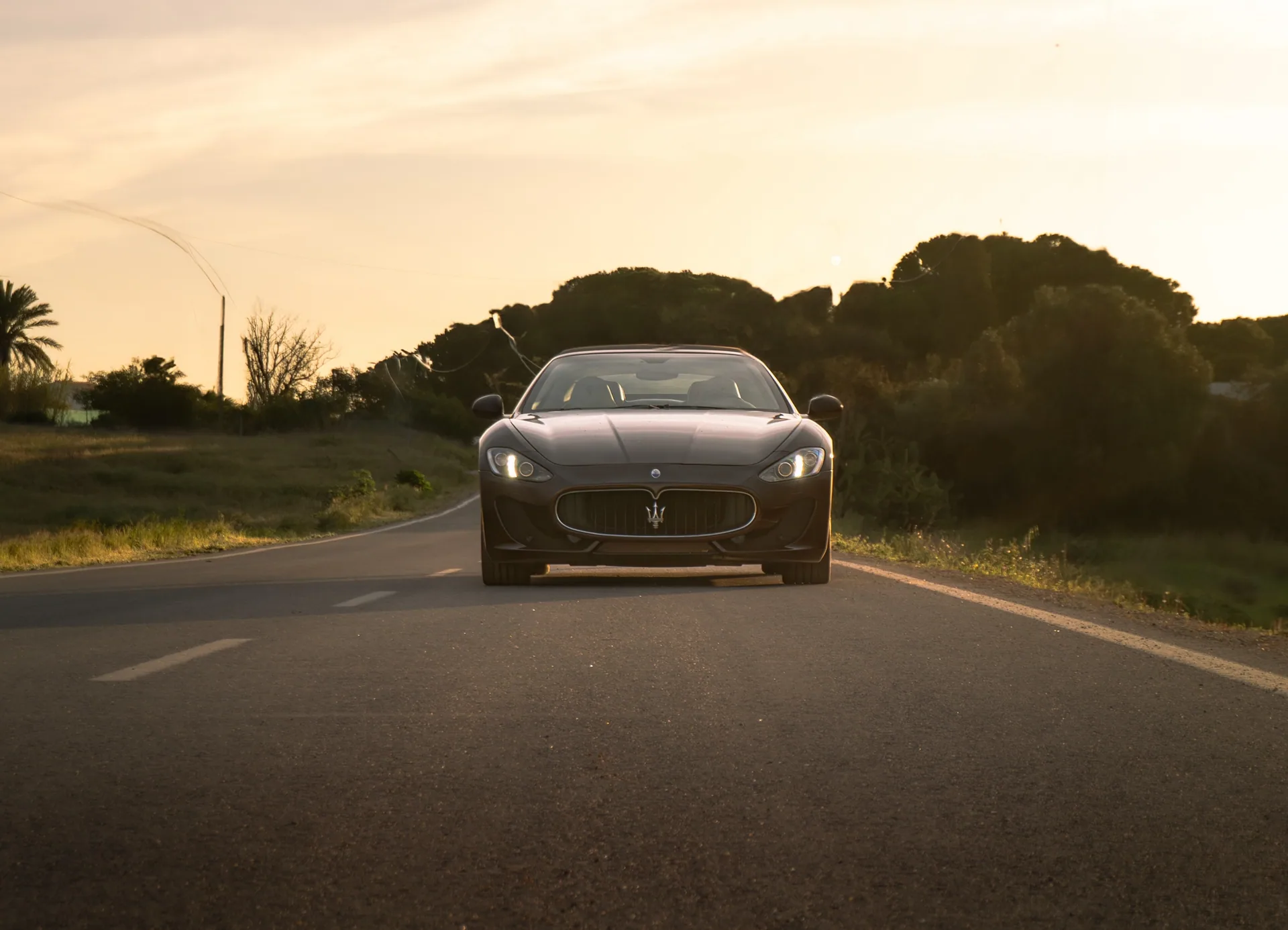 REV Maserati Gran Cabrio Sport img1