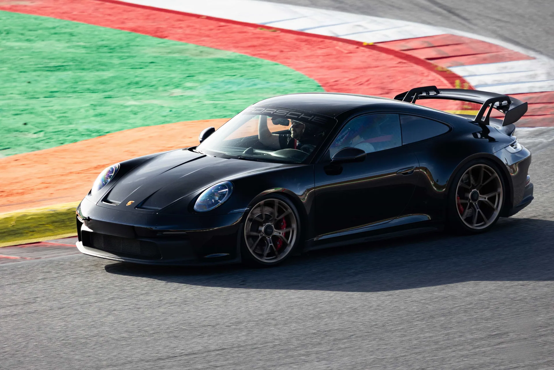 REV Porsche GT3 img1